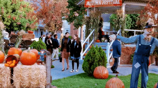 🍁 가을만 되면 미국인들이 환장하고 찾는 드라마 🍂🧡 | 인스티즈