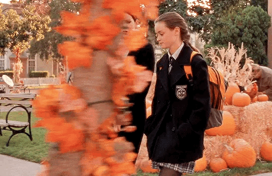 🍁 가을만 되면 미국인들이 환장하고 찾는 드라마 🍂🧡 | 인스티즈