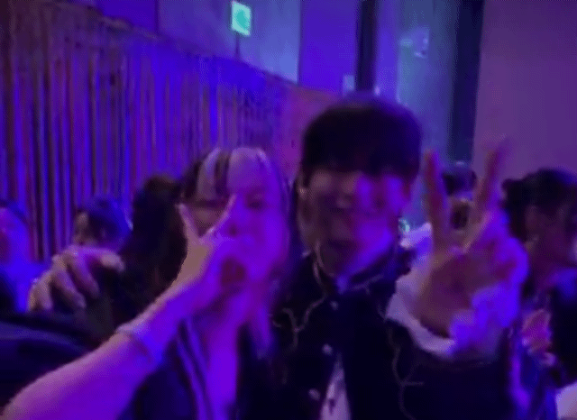 W korea 공계에 올라온 유방암 자선 행사 분위기 모음 .gif | 인스티즈