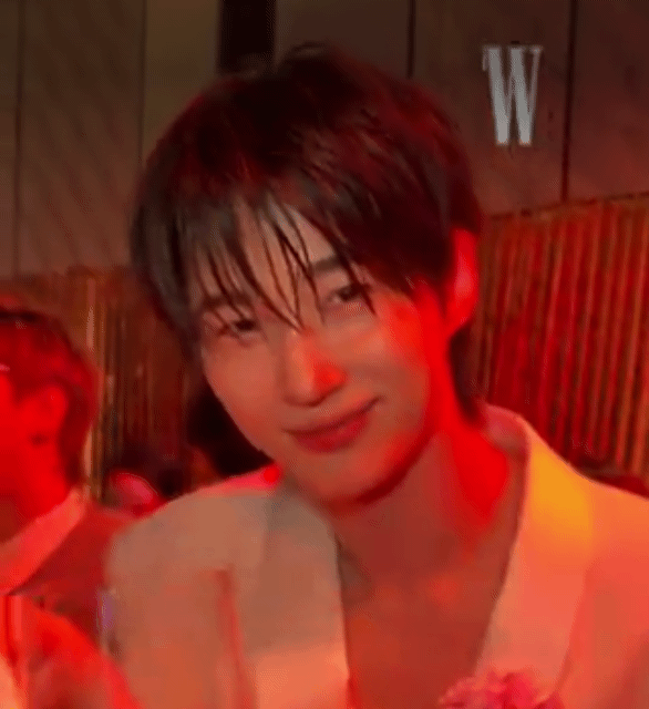 W korea 공계에 올라온 유방암 자선 행사 분위기 모음 .gif | 인스티즈
