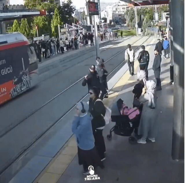 어제 튀르키예에서 대형사고 날 뻔함 .gif | 인스티즈