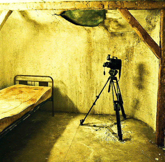 영화 비바리움 vs 영화 바바리안.gif | 인스티즈