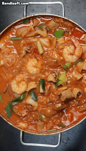 날 쌀쌀해지니까 갑자기 땡기는 음식.gif | 인스티즈