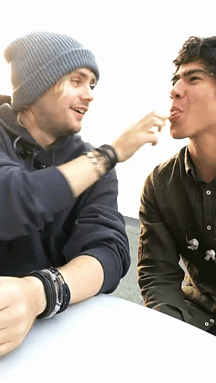 *기행주의* 락은 게이를 생성하는가? (락게이 모음) | 인스티즈