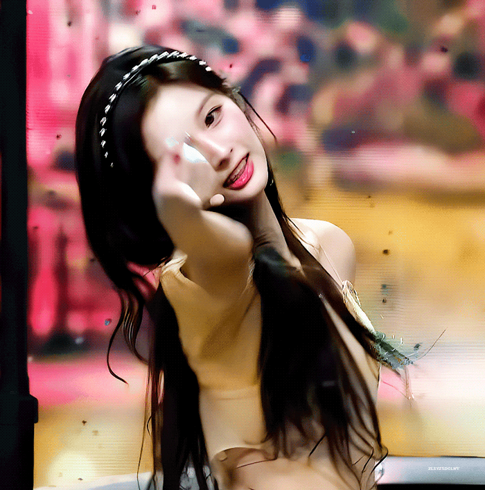 얼굴이 제법인 엔믹스 설윤 근황.jpg | 인스티즈