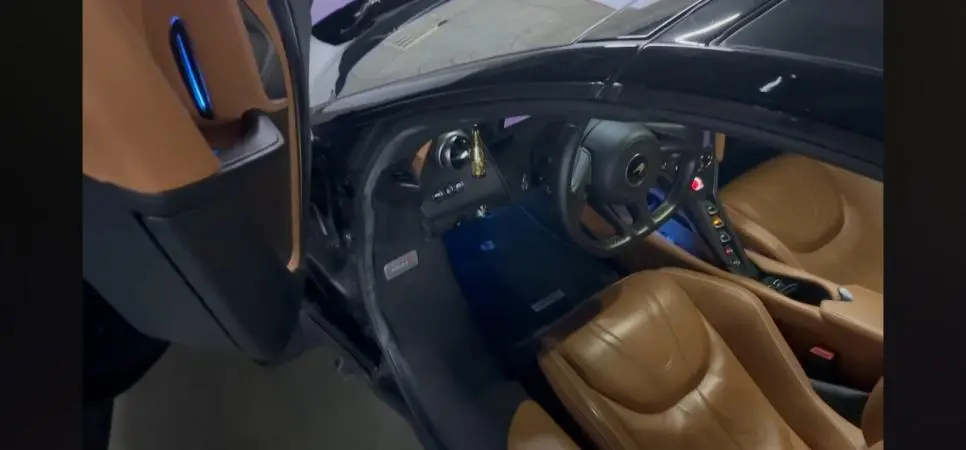 첫차로 5억짜리 차 선물받은 고3.jpg | 인스티즈