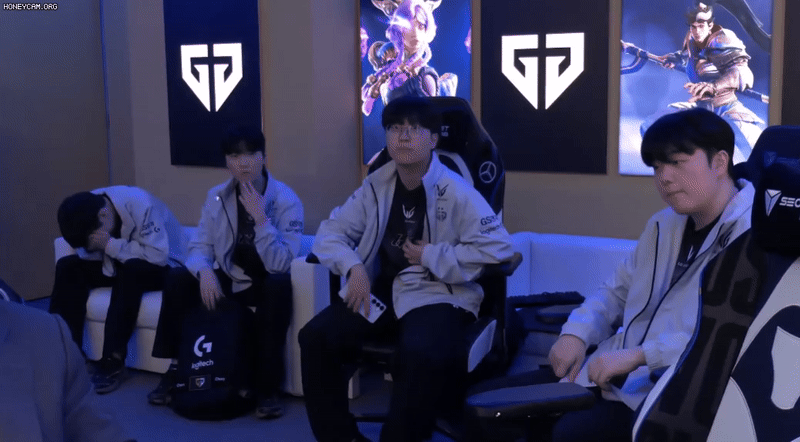 패배후 젠지 대기실.... | 인스티즈