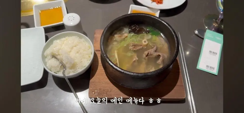 첫차로 5억짜리 차 선물받은 고3.jpg | 인스티즈