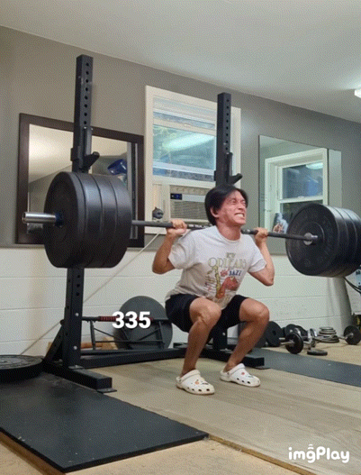 몸무게에 비해 스쿼트 잘 친다는 일본 남성 | 인스티즈