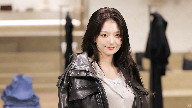 약간..그거.. 그거인 프로미스나인 이나경.jpg | 인스티즈