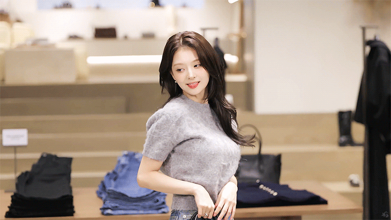 약간..그거.. 그거인 프로미스나인 이나경.jpg | 인스티즈