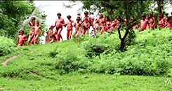 여러 국가에서 상영 금지까지 됐었던 영화 "그린 인페르노".gif | 인스티즈