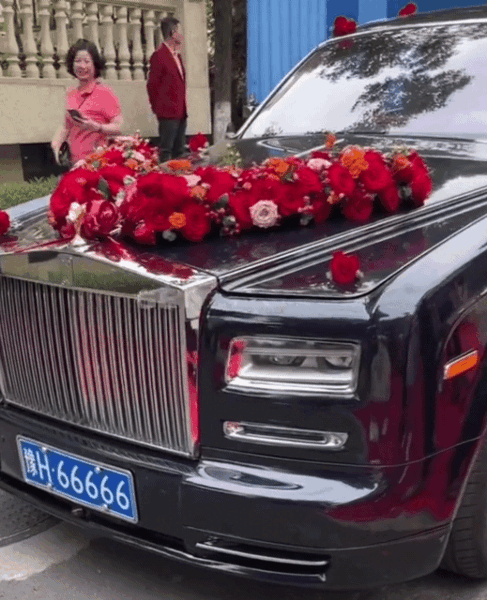 스케일 어마어마한 중국 부자 친구 결혼식 후기.jpg | 인스티즈