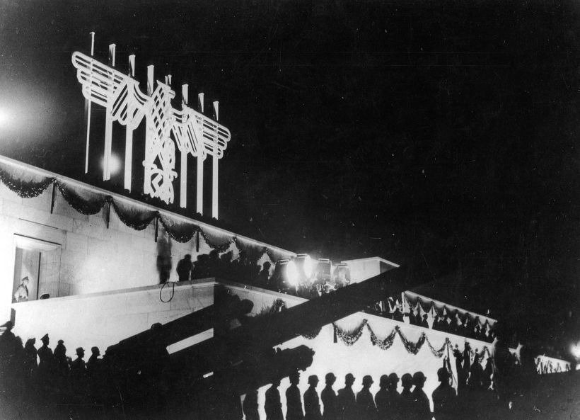 약스압)웅장하고 다크한 나치시절 독일 사진들 .JPG | 인스티즈