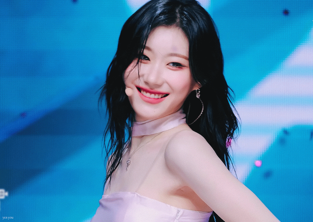 본인들이 다 비주얼이라고 인정한 걸그룹 (주어.있지 ITZY) | 인스티즈