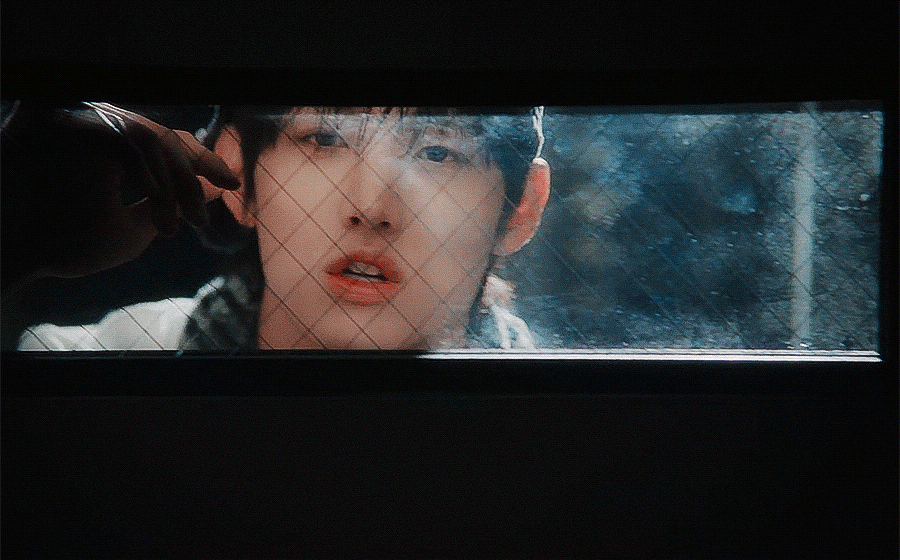 오늘 컴백한 스타쉽 신인 남돌 아이딧 장용훈 비주얼.gif | 인스티즈