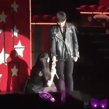 아직도 마지막 엔딩씬 왜 잘랐는지 이해안가서 더 과몰입되는 드라마 | 인스티즈