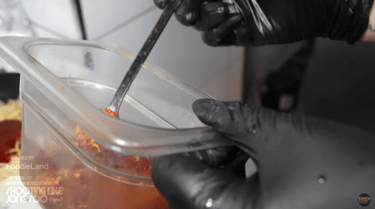 하루 400그릇 팔린다는 파스타.gif | 인스티즈