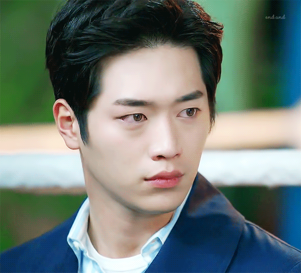 서강준 박보검 vs 박보검 서강준 골라보는 곱하기 글.gif | 인스티즈