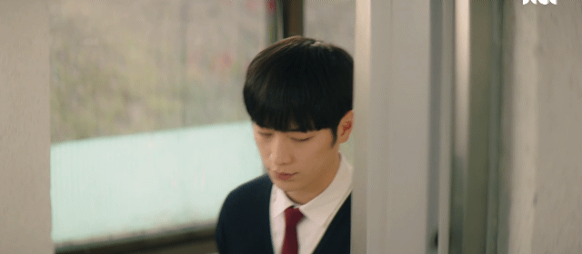 20년동안 여주만 짝사랑하는 남주가 있다? | 인스티즈