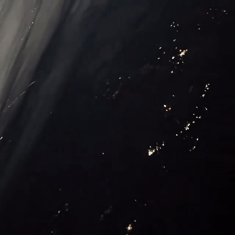 우주에서 바라 본 로켓 발사 | 인스티즈