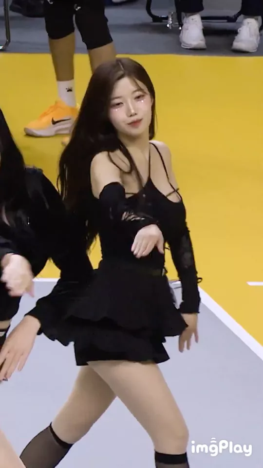 요즘 새롭게 떠오르고 있다는 강지은 치어리더 | 인스티즈