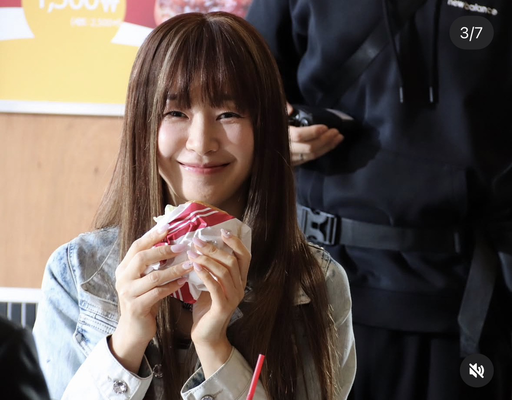 20대로 꾸민 올해 50살 여배우.jpg | 인스티즈