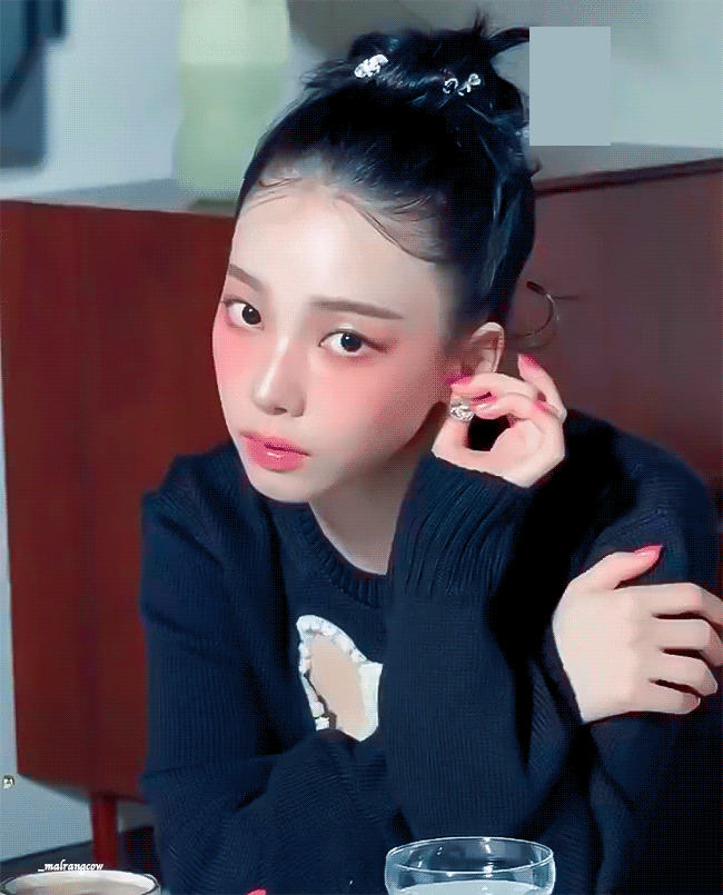 (스압)샤넬 뷰티 카리나 .gif | 인스티즈