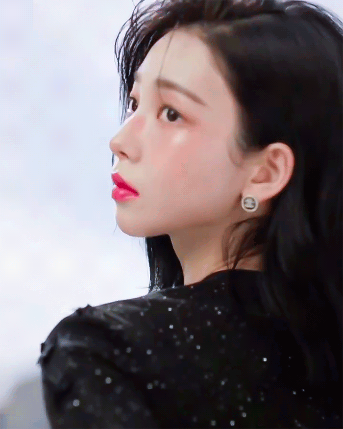 (스압)샤넬 뷰티 카리나 .gif | 인스티즈