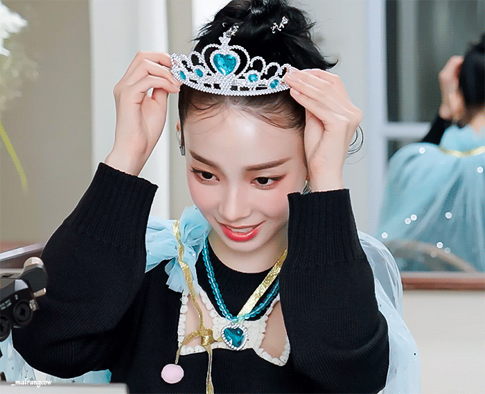 (스압)샤넬 뷰티 카리나 .gif | 인스티즈