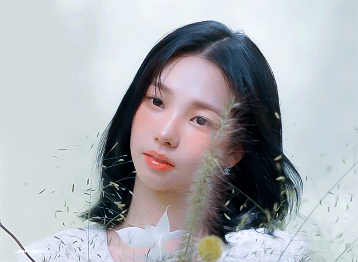 (스압)샤넬 뷰티 카리나 .gif | 인스티즈