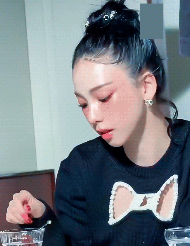 (스압)샤넬 뷰티 카리나 .gif | 인스티즈