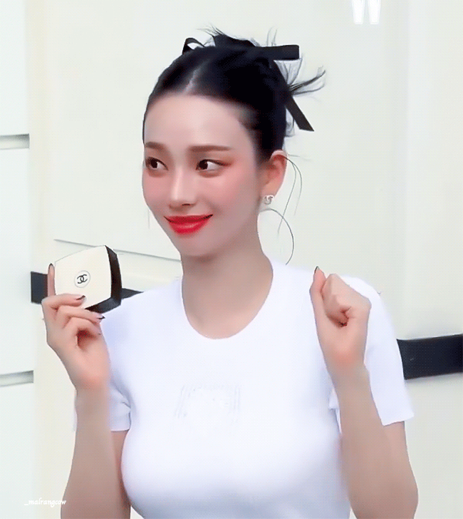 (스압)샤넬 뷰티 카리나 .gif | 인스티즈