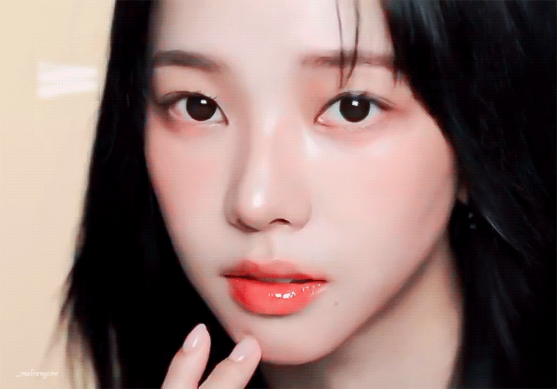 (스압)샤넬 뷰티 카리나 .gif | 인스티즈