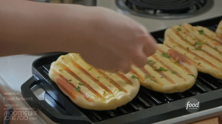 마르게리타 & 프로슈토 피제테 만들기.gif | 인스티즈