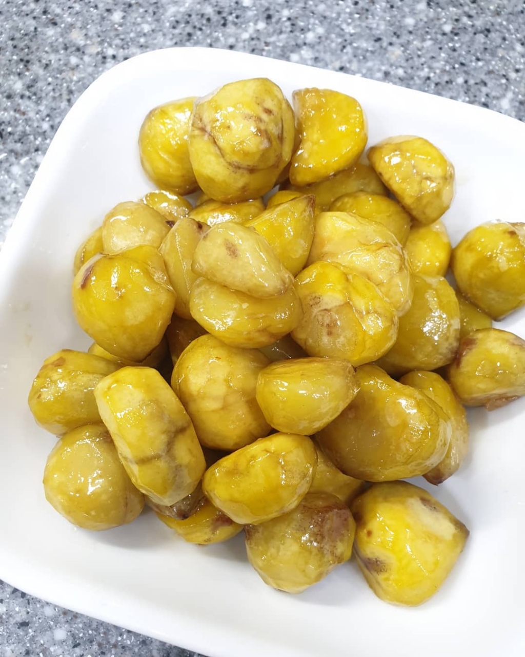 고구마 대신 넣고 만들어도 맛있다는 밤 맛탕....jpg | 인스티즈