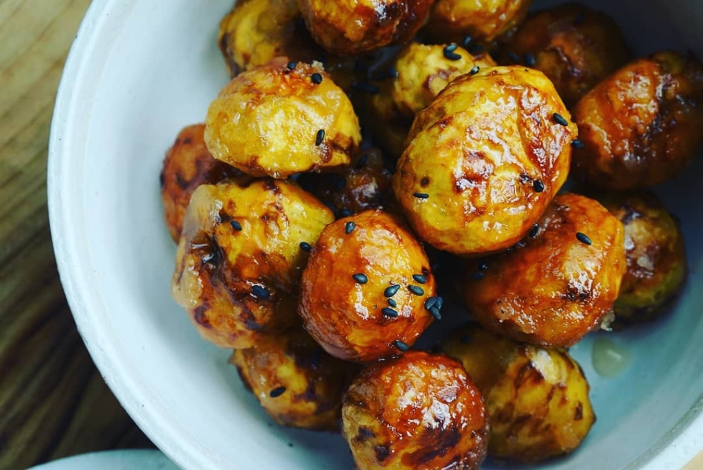 고구마 대신 넣고 만들어도 맛있다는 밤 맛탕....jpg | 인스티즈