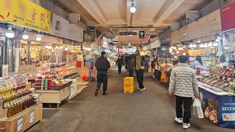 "200석 매장 텅텅" 터질 게 터진 광장시장…거액 소송전 | 인스티즈