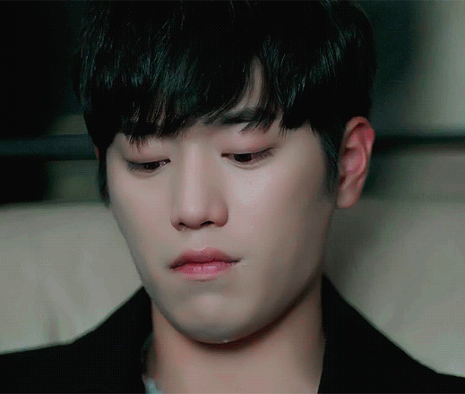 서강준은 눈이 캐리했다vs입술 포함 하관이 캐리했다 하나만 골라보는 달글 | 인스티즈