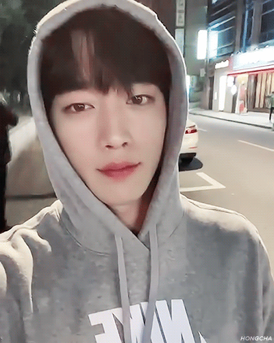 서강준은 눈이 캐리했다vs입술 포함 하관이 캐리했다 하나만 골라보는 달글 | 인스티즈