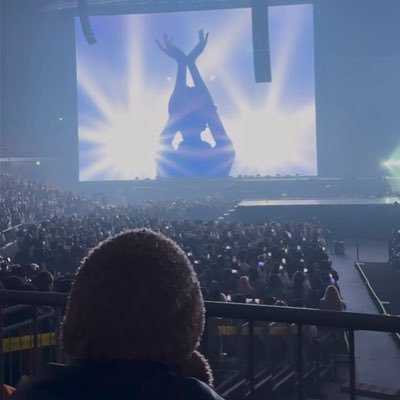 에스파 콘서트 나타나서 팬들 놀라게한 방탄소년단 정국.jpg | 인스티즈