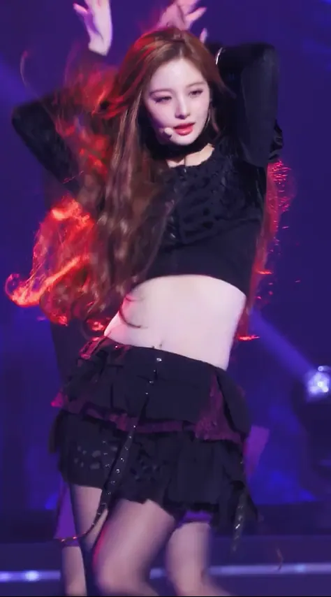 작년 이맘때 했던 콜라보 무대 | 인스티즈