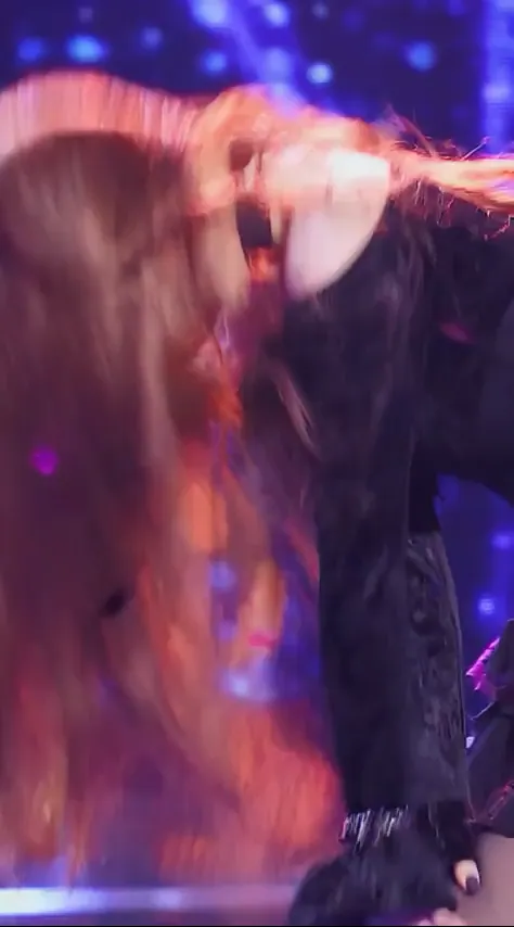 작년 이맘때 했던 콜라보 무대 | 인스티즈