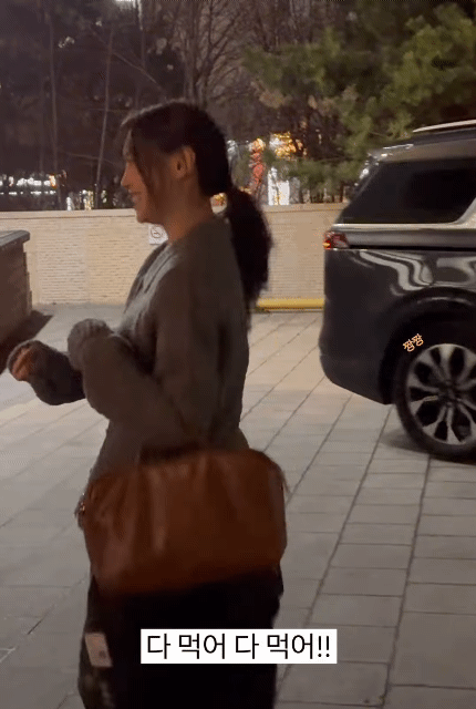 츄가 마라엽떡을 얼마나 먹고싶어 하는지 감도 안옴 | 인스티즈