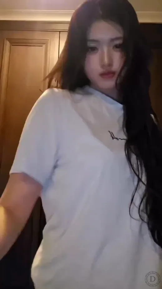 피프티피프티 아테나 돌핀 . webp | 인스티즈