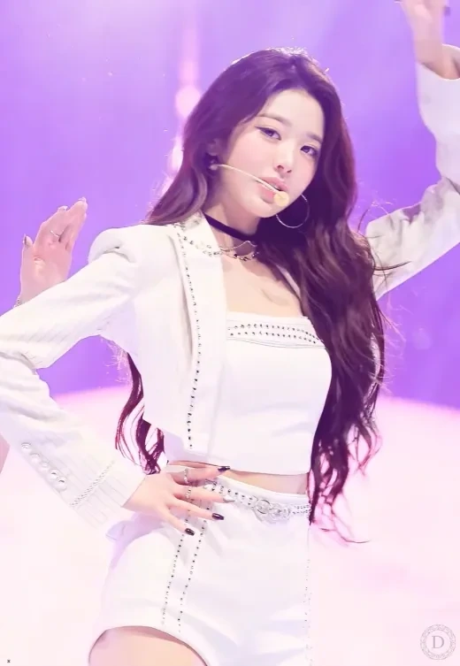 MMA2025 장원영 .gif | 인스티즈