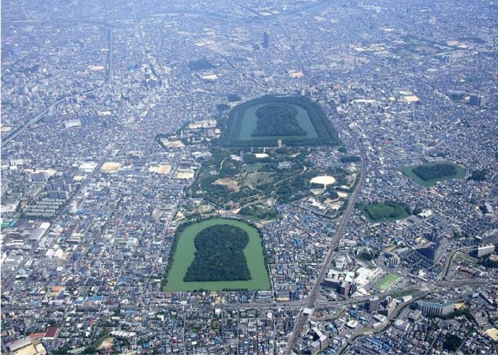 일본에 있는 세계 3대 고분 중 하나 | 인스티즈