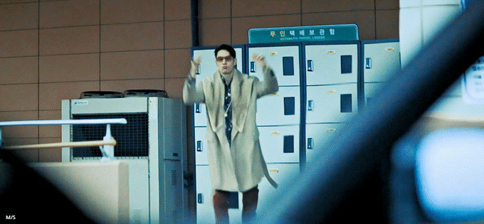 드라마 모범택시 속 이제훈 조선족 부캐 연기.gif | 인스티즈