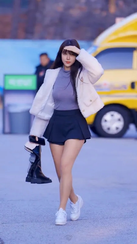 출근하는 치어리더 김도아.jpgif | 인스티즈