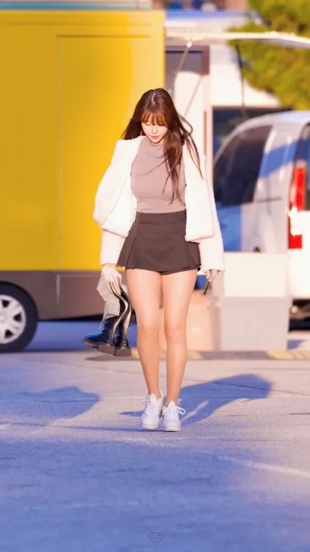 출근하는 치어리더 김도아.jpgif | 인스티즈